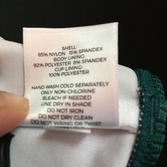 NWT Shade & Shore Triangle Bikini Top Underwire Ribbed Evergreen Size 34B - Picture 8 of 10